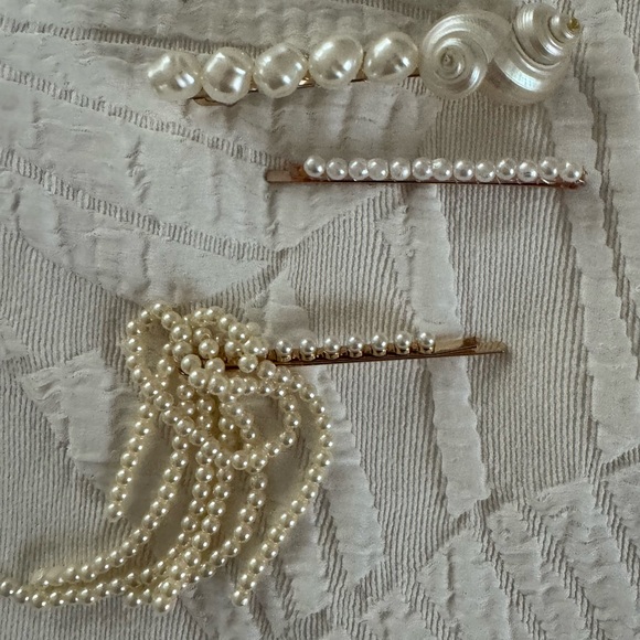 Mango 3 bow hairclips set - Picture 6 of 6